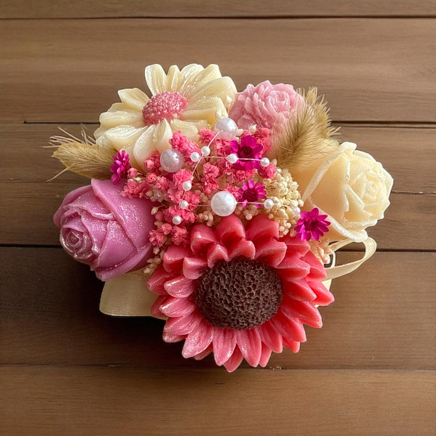 Mini Bouquet “Pep’s & Pétales”/ Taille du bouquet : environ 12-13 cm