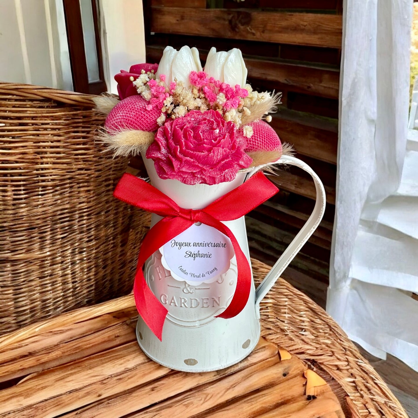Charme Rustique en Fleurs rouge et blanc
