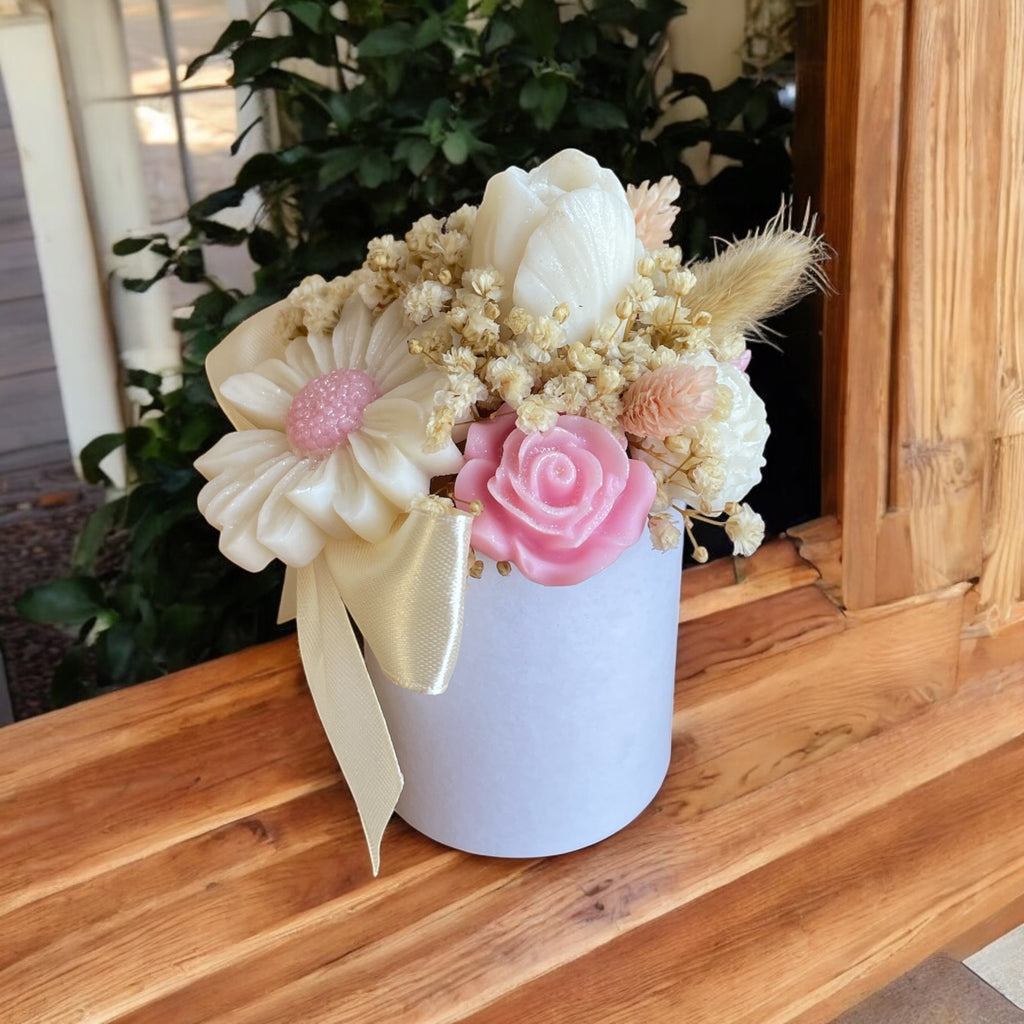 Mini Bouquet “Poésie Florale Rose” / Taille du bouquet : environ 12-13 cm