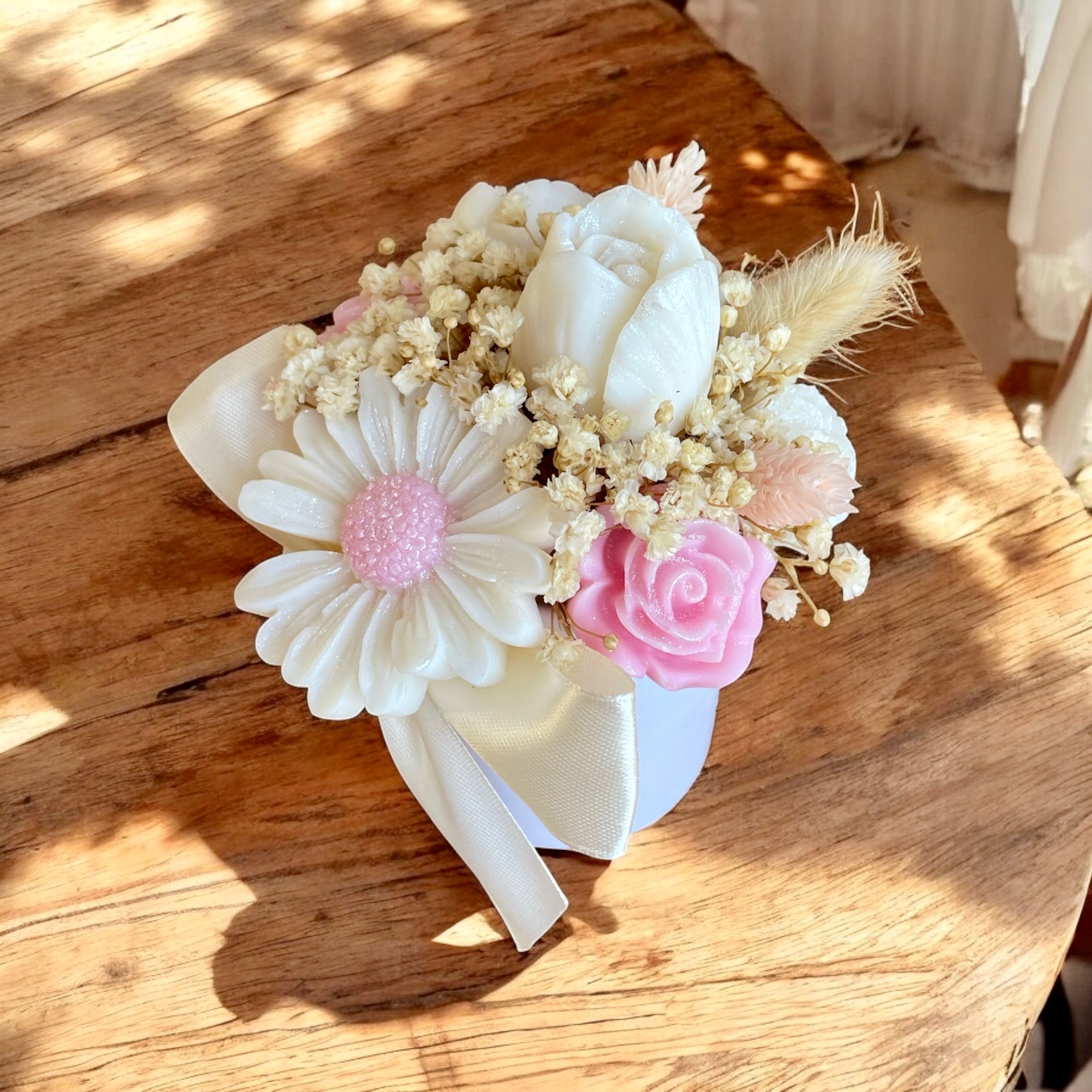 Mini Bouquet “Poésie Florale Rose” / Taille du bouquet : environ 12-13 cm